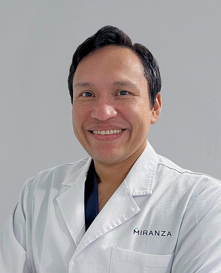 Doctor._Ronald_Sanchez_Miranza_IOA