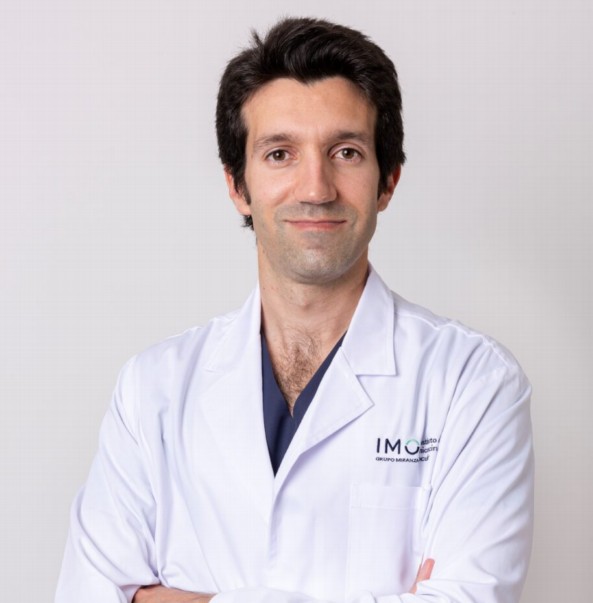 Dr. Jorge Ruiz Medrano, especialista en Retina en IMO Grupo Miranza Madrid