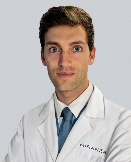 Dr. Ignacio Gutiérrez Santamaría, specialist in Cataracts, Refractive Surgery and Glaucoma at Miranza COI.