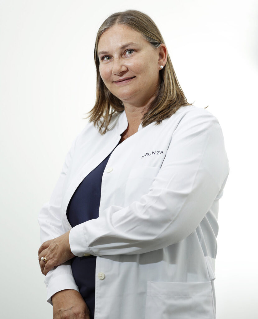 Dr. Mónica Beltramo, specialist in General Ophthalmology at Clínica Miranza Pérez Silguero